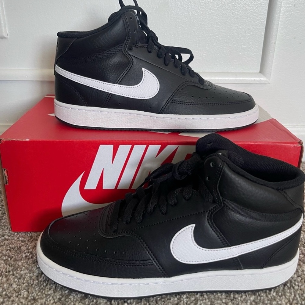 Nike Women's Black and White High-Top Sneakers